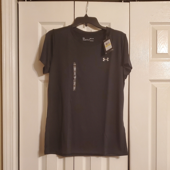 Under Armour Black Loose Tee. NEW. - Picture 1 of 4